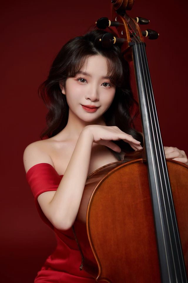 广州弦上音演奏乐团主理人